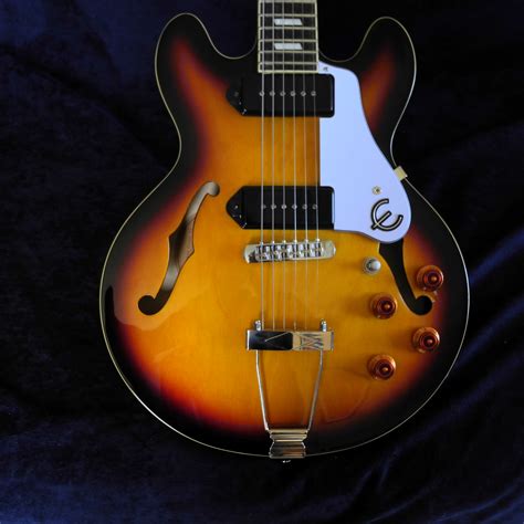 difference between epiphone casino and casino coupe/